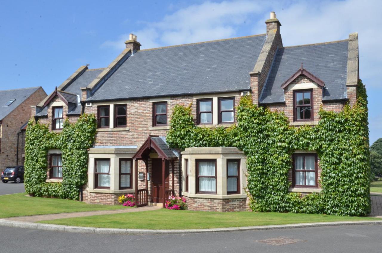 Plawsworth Hall Serviced Cottages And Apartments Durham Bagian luar foto