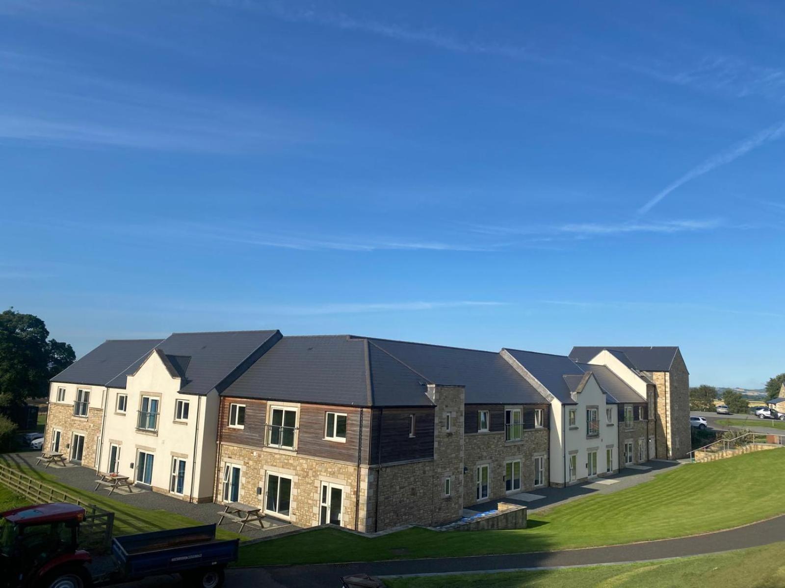 Plawsworth Hall Serviced Cottages And Apartments Durham Bagian luar foto