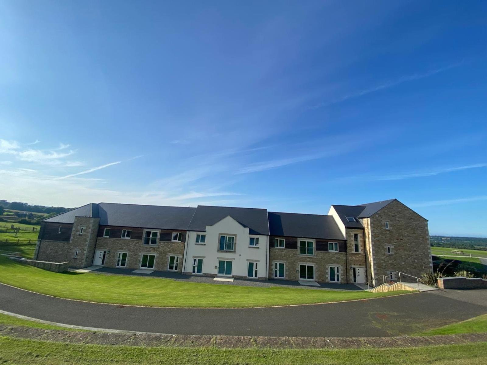 Plawsworth Hall Serviced Cottages And Apartments Durham Bagian luar foto